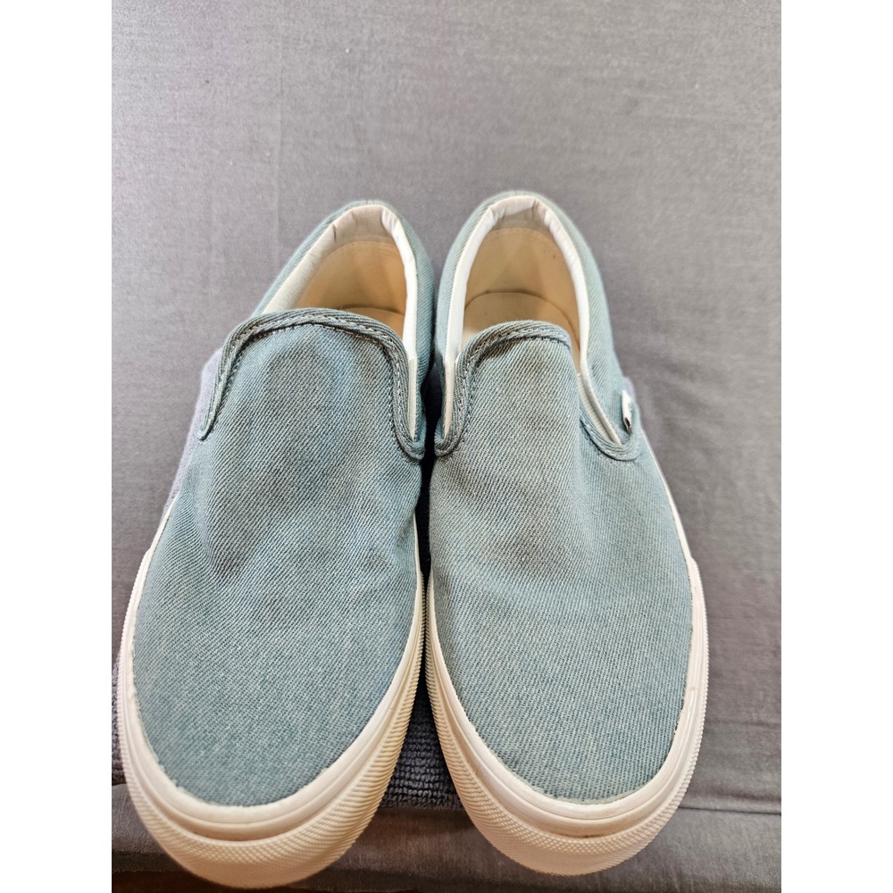 Vans Classic Slip-On Light Blue Denim Canvas Sneakers Mens 6 Womens 7.5